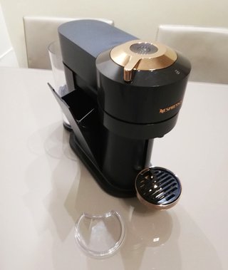 Macchina Caffè Nespresso Vertuo Plus