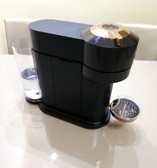 Macchina Caffè Nespresso Vertuo Plus