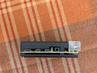Raspberry Pi 4 2GB con Carcasa Disipadora