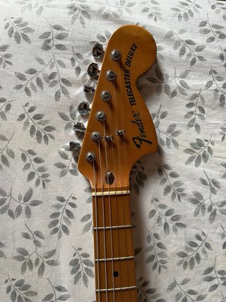 Fender Telecaster Deluxe Guitarra Eléctrica
