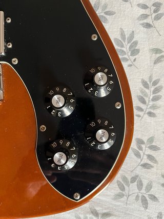Fender Telecaster Deluxe Guitarra Eléctrica