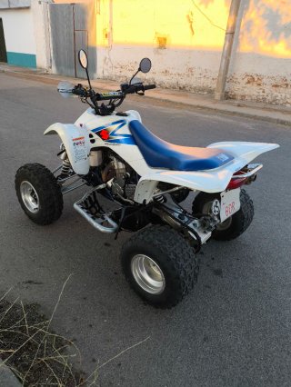 Suzuki LTZ 400 Quad