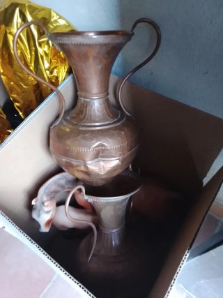 Juego de 2 jarrones de cobre martillado
