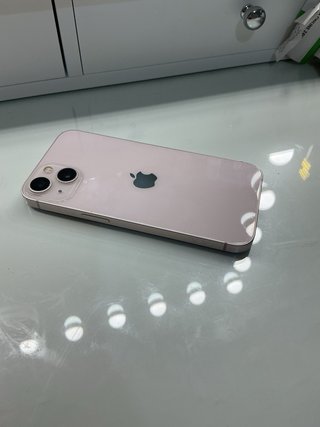 iPhone 13 Rosa Apple