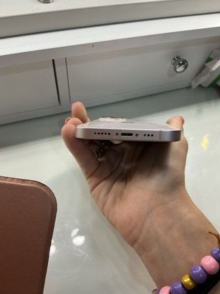 iPhone 13 Rosa Apple