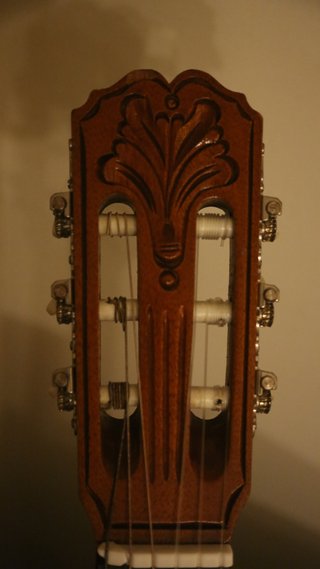 Guitarra Admira Belinda