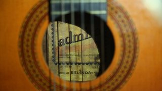 Guitarra Admira Belinda