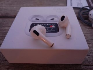 Auriculares A10 Pro Bluetooth 5.4 Blancos