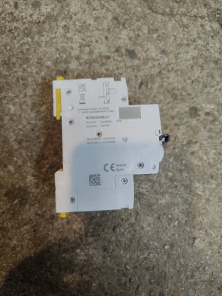 Interruptor Térmico Diferencial C32 Schneider