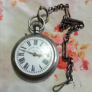 Reloj de bolsillo antiguo