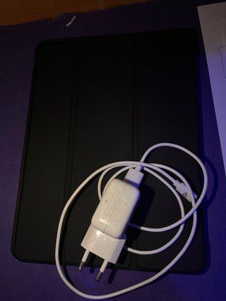 iPad 9 (64GB) Space Gray + Apple Pencil 1 Gen