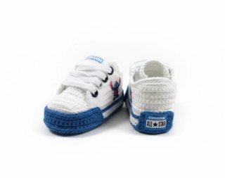 Zapatitos bebé crochet Converse blanco/azul
