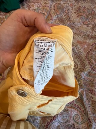 Pantalón pitillo amarillo Lloyd's talla 40/42