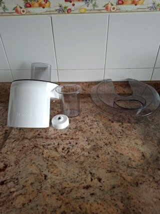 Robot de cocina Bosch serie 4 modelo MUM 5
