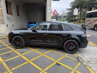 Porsche Macan 2023