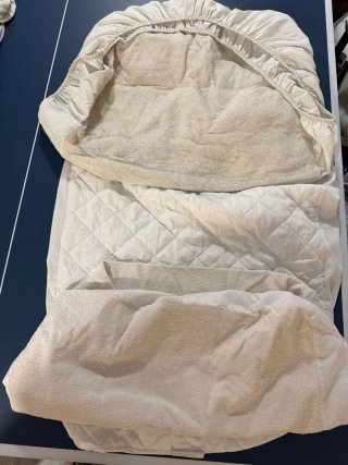 Cuna Micuna 120x60 + Colchón y Ropa