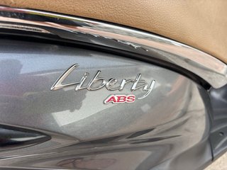 Piaggio Liberty 125 ABS Beige/Gris