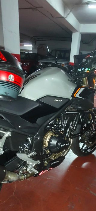 Honda CB 500 F Naked Negra/Gris