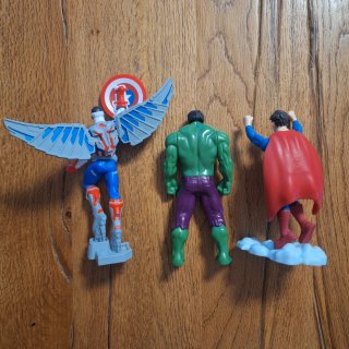 Action Figure Hulk, Falcon, Superman Marvel DC