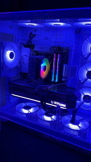 Zotac Gaming RTX 5080 AMP Extreme Infinity