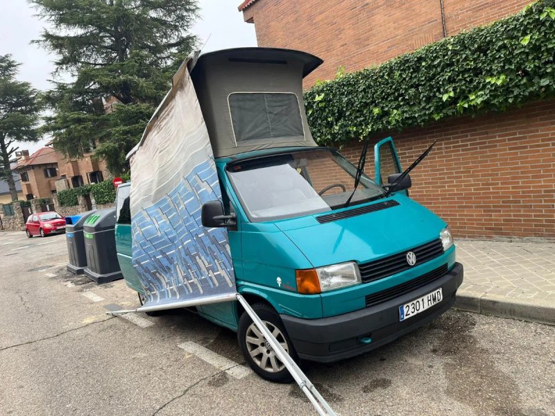 Volkswagen Multivan 1994 - foto 1