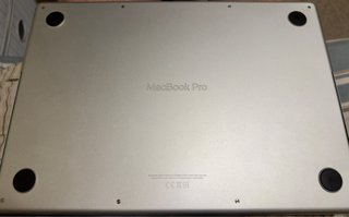 MacBook Pro 14 M1 Pro 1TB SSD Batería 100%