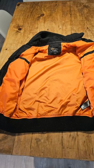 Chaqueta Bomber Alpha Industries Negra