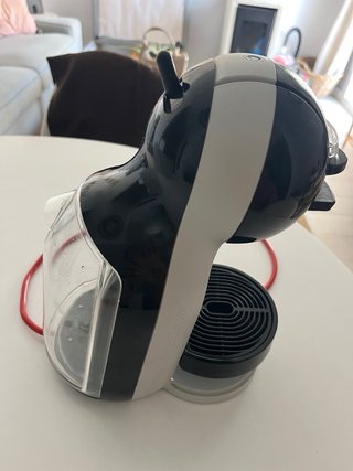 Cafetera Nescafé Dolce Gusto DeLonghi