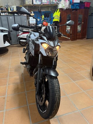 Kawasaki Z650 - Julio 2019