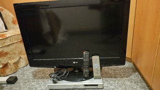 Pantalla LED LG 32 + DVD