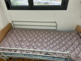 Cama articulada eléctrica