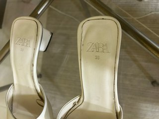Sandalias tacón ancho de zara blancas