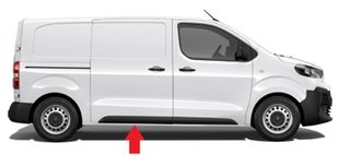 Moldura Panel Trasero Derecho Negro Chasis Corto (Puerta Corredera) para Citroen JUMPY 2016, Fiat SCUDO 2022 y SCUDO KOMBI 2022, Opel VIVARO C 2019, Peugeot EXPERT 2016 y Toyota PROACE 2016