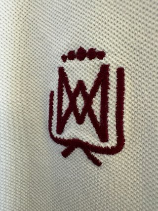Polo blanco uniforme escolar