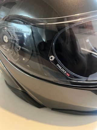 Casco Shoei Neotec 2 + Sena SRL2 talla L