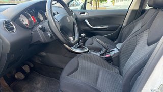Peugeot 308 2012
