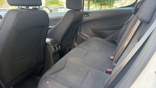 Peugeot 308 2012