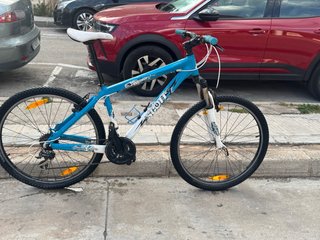 Bicicleta Scott Voltage Azul y Blanca