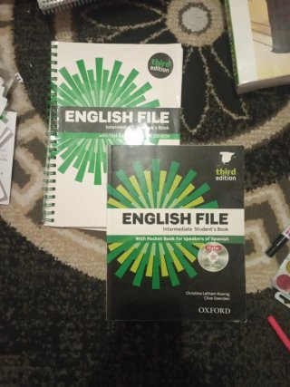 English File Intermediate