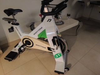 Bicicleta Spinning Profesional Bodytone Monster 3T