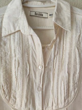 Blusa Bershka Blanca Talla M