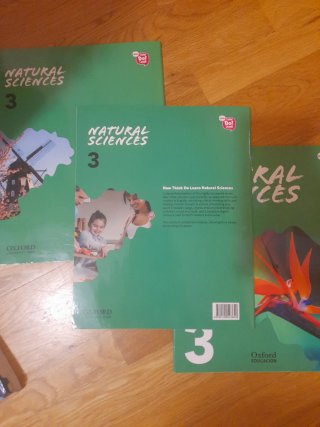 Natural Sciences 3 Living Things : New Think Do...