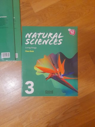 Natural Sciences 3 Living Things : New Think Do...