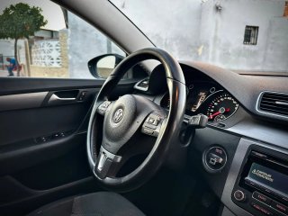Volkswagen Passat 2013