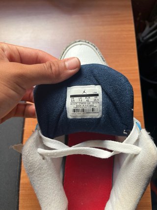 Zapatillas Air Jordan 3 Azul y Blanco