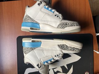 Zapatillas Air Jordan 3 Azul y Blanco