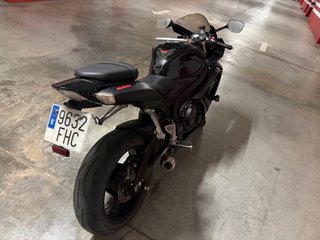 Suzuki GSX-R 600 Negra