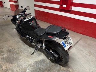 Suzuki GSX-R 600 Negra