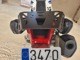 Aprilia Tuareg 660 rally Adventures Moto