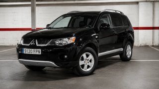 Mitsubishi Outlander 4x4 ideal